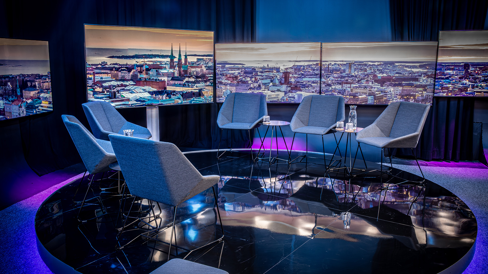 Studio Helsingin esiintymislava vasemmalta
